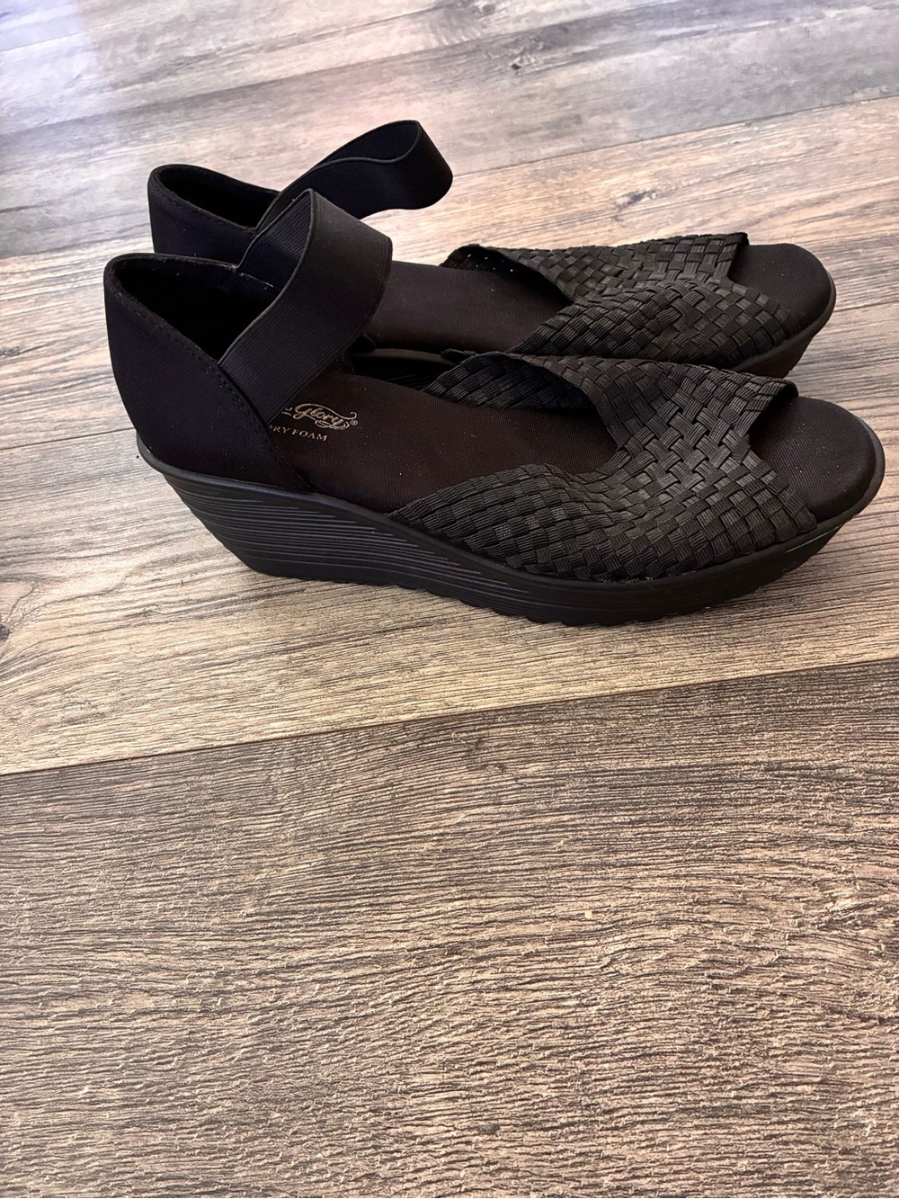 Faded Glory Black Woven Wedge Sandals